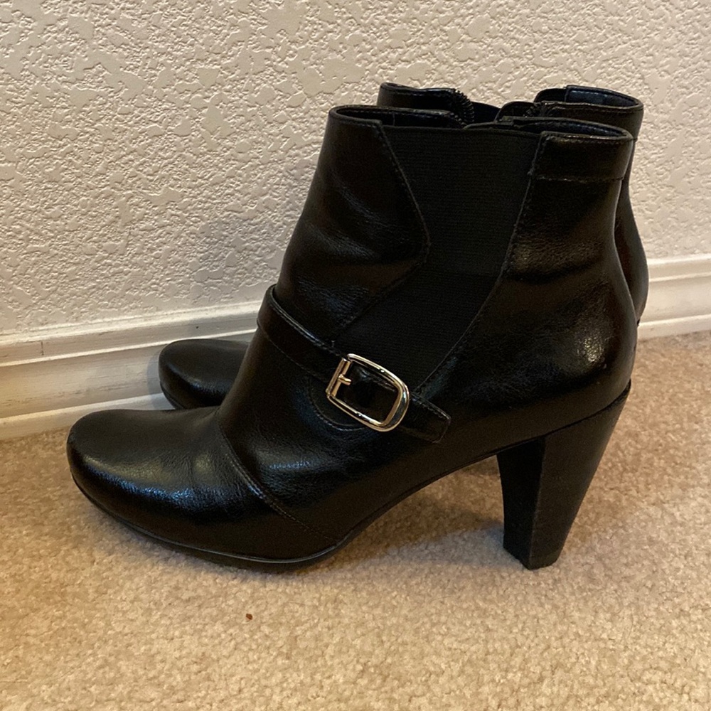 Black Leather Heeled Boots
